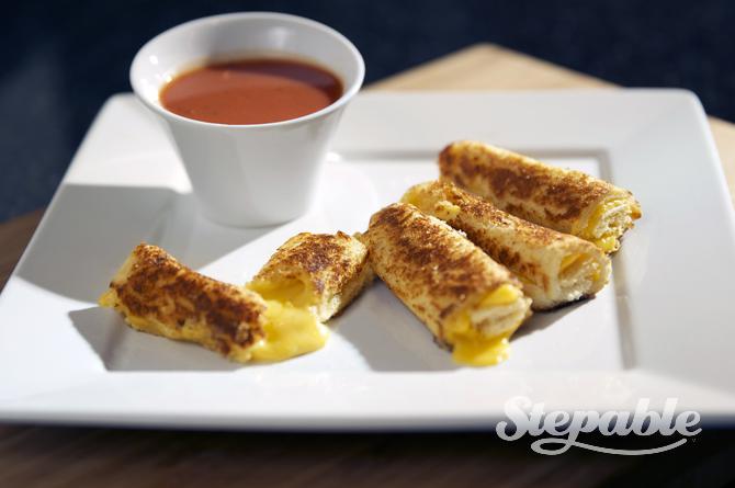 grilled-cheese-rolls-08