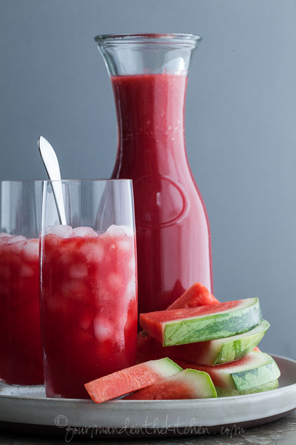 Watermelon-Raspberry-Lemonade-Naturally-Sweetened-GourmandeintheKitchen.com_